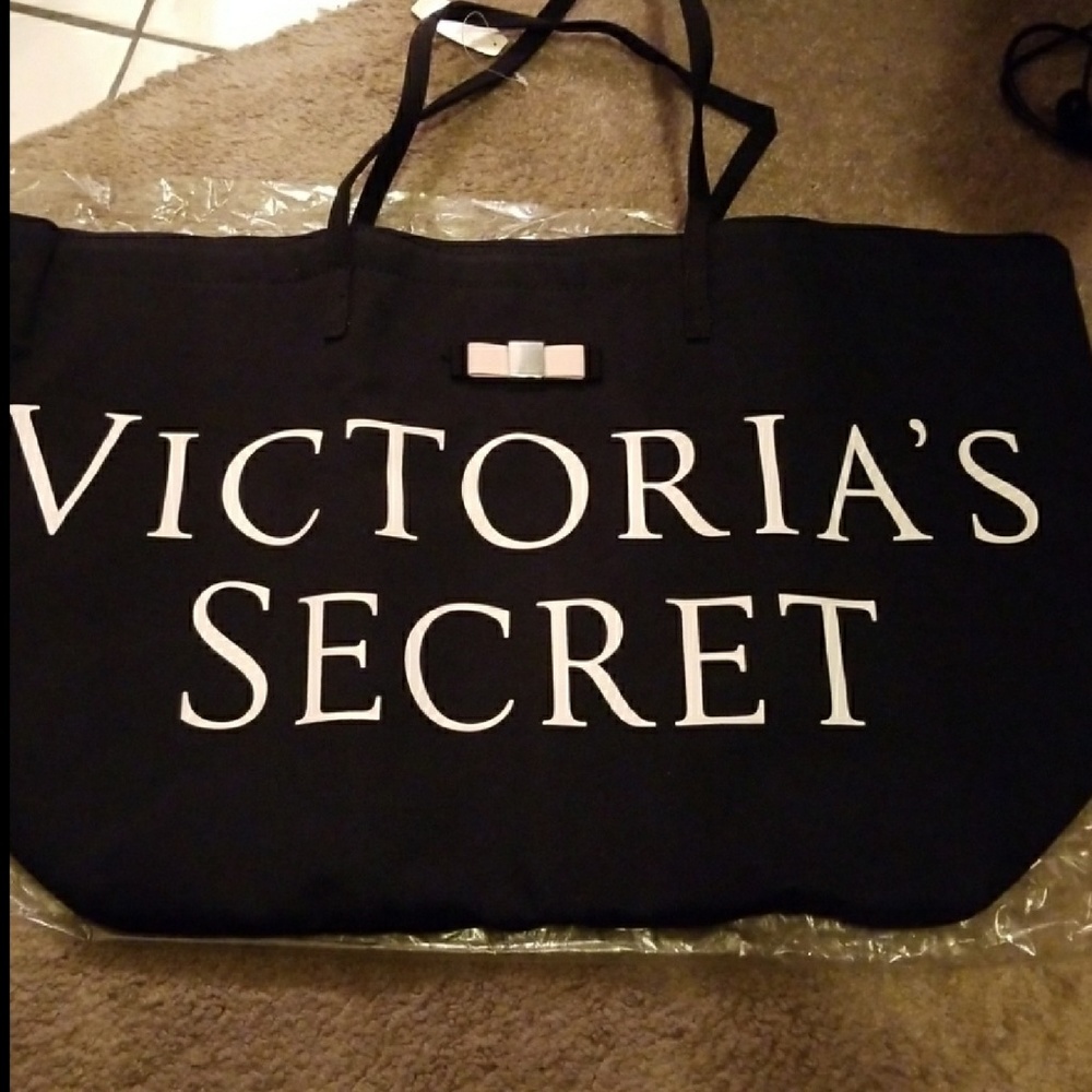 NWT VICTORIAS SECRET LARGE TOTE